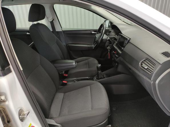 Volkswagen Polo VI с пробегом 2021 года, цена 1 079 000 рублей, 177558 км, лифтбек, Автокод Объявления