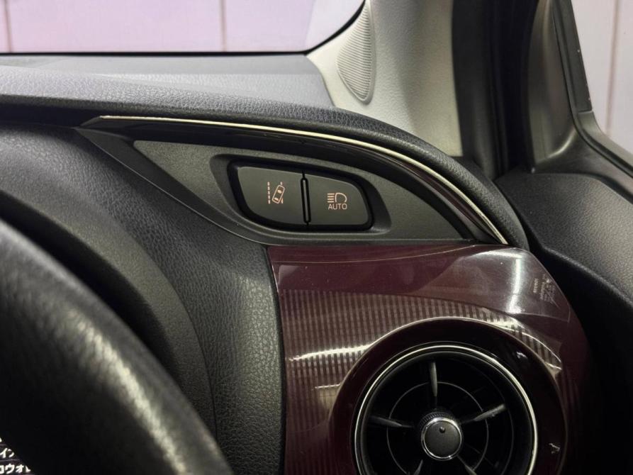 Toyota Vitz III (XP130) Рестайлинг Благовещенск  - изображение 35