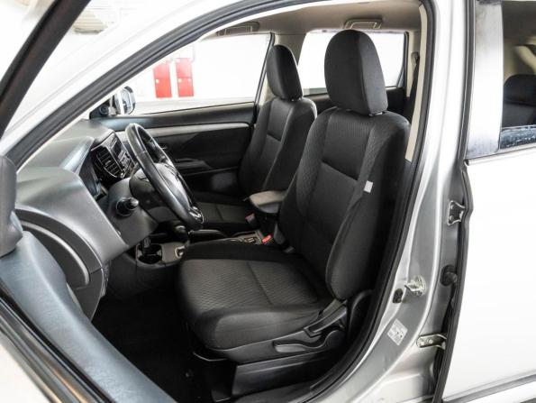 Mitsubishi Outlander III Рестайлинг 2 с пробегом 2015 года, цена 1 855 000 рублей, 169117 км, внедорожник, Автокод Объявления