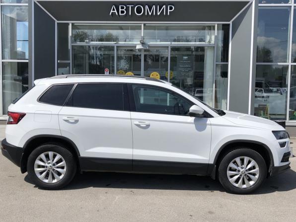 Skoda Karoq I с пробегом 2020 года, цена 2 364 500 рублей, 79918 км, внедорожник, Автокод Объявления
