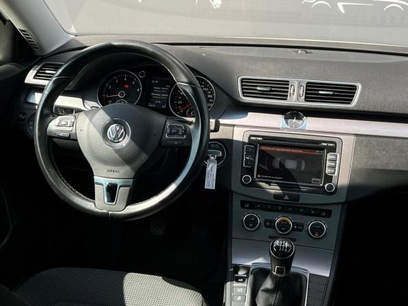 Volkswagen Passat B7 с пробегом 2014 года, цена 1 379 800 рублей, 74675 км, седан, Автокод Объявления
