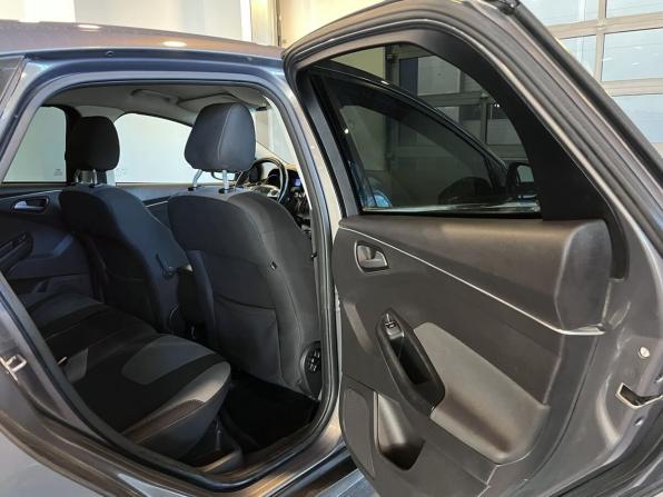 Ford Focus III с пробегом 2013 года, цена 730 000 рублей, 237767 км, хэтчбек, Автокод Объявления