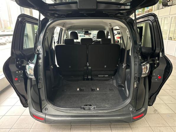 Toyota Sienta II Рестайлинг с пробегом 2019 года, цена 1 450 000 рублей, 87832 км, минивэн, Автокод Объявления