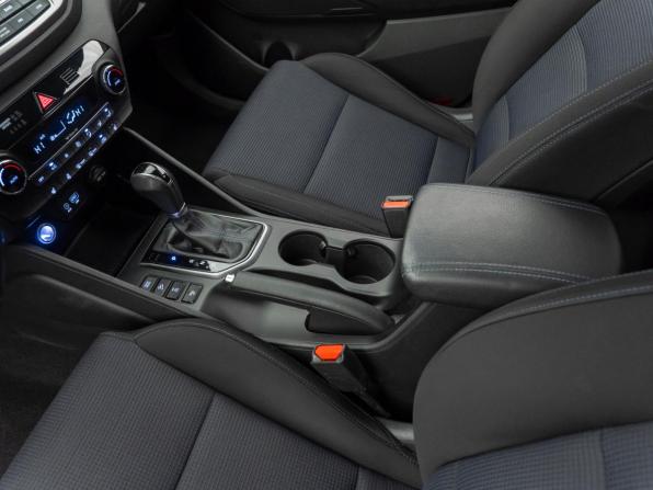 Hyundai Tucson III с пробегом 2016 года, цена 1 640 000 рублей, 238279 км, внедорожник, Автокод Объявления
