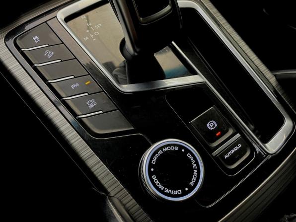 Geely Atlas Pro с пробегом 2023 года, цена 1 530 000 рублей, 187074 км, внедорожник, Автокод Объявления