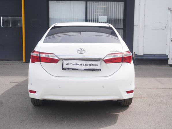 Toyota Corolla XI (E160 E170 E180) Рестайлинг 1 с пробегом 2016 года, цена 1 263 000 рублей, 294076 км, седан, Автокод Объявления