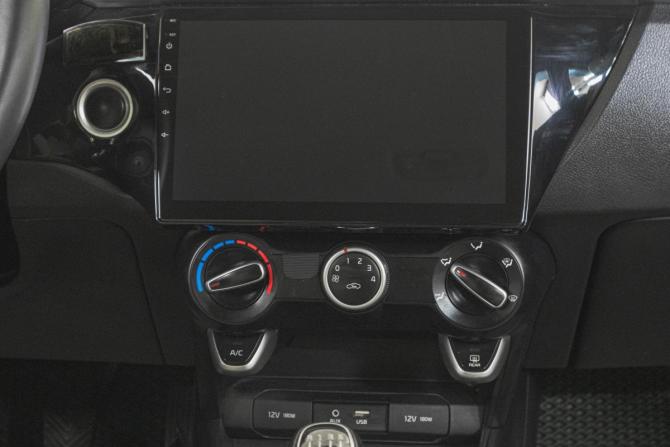 Kia Rio IV с пробегом 2020 года, цена 1 359 000 рублей, 256000 км, хэтчбек, Автокод Объявления