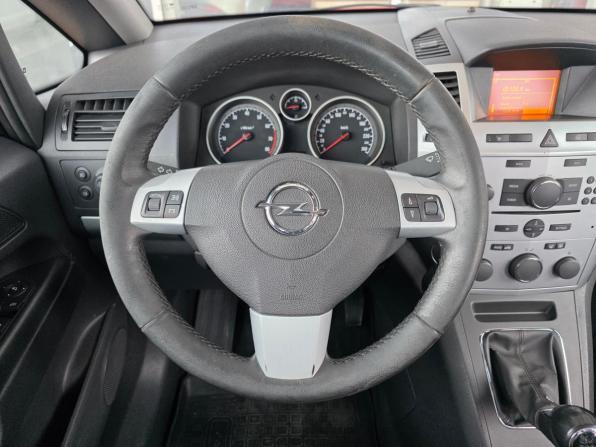 Opel Zafira B Рестайлинг с пробегом 2013 года, цена 919 000 рублей, 173095 км, минивэн, Автокод Объявления
