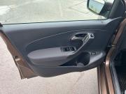 Volkswagen Polo V Рестайлинг Санкт-Петербург  - изображение 31