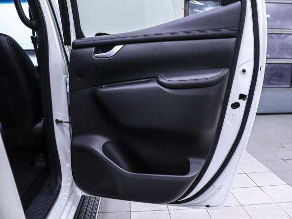 Mercedes-Benz X-Класс I с пробегом 2019 года, цена 3 250 000 рублей, 214465 км, пикап, Автокод Объявления