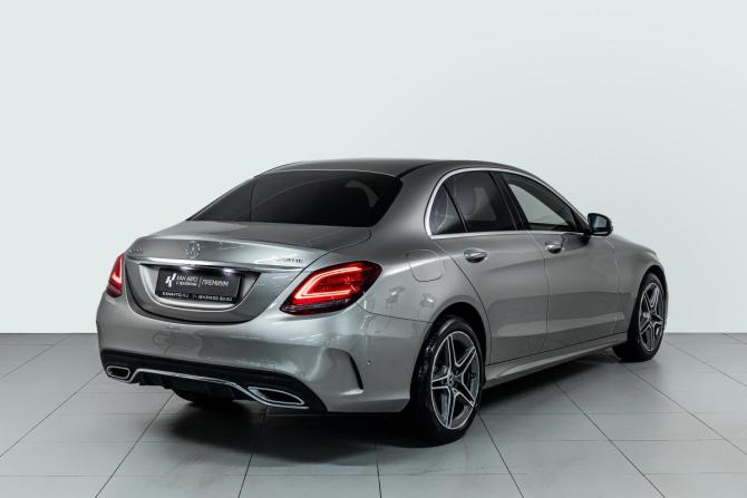 Mercedes-Benz C-Класс IV (W205) Рестайлинг с пробегом 2018 года, цена 3 059 000 рублей, 152000 км, седан, Автокод Объявления