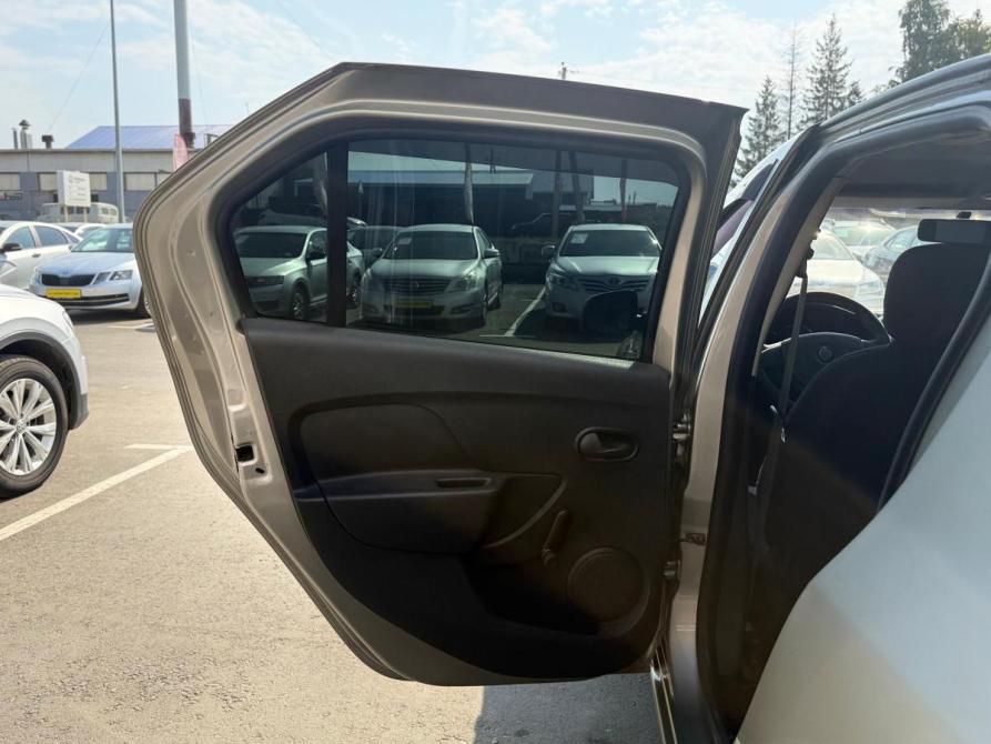 Renault Logan II Альметьевск  - изображение 13