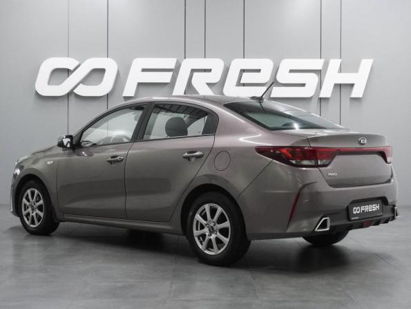 Kia Rio IV Рестайлинг с пробегом 2020 года, цена 1 649 000 рублей, 67344 км, седан, Автокод Объявления