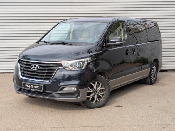 Hyundai H-1 II Рестайлинг 2 с пробегом 2021 года, цена 3 775 000 рублей, 73071 км, минивэн, Автокод Объявления