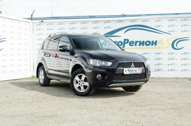Mitsubishi Outlander II Рестайлинг с пробегом 2010 года, цена 1 050 000 рублей, 257000 км, внедорожник, Автокод Объявления