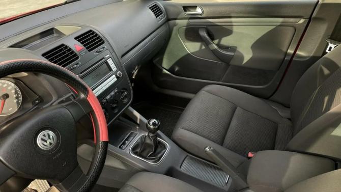 Volkswagen Golf V с пробегом 2007 года, цена 390 000 рублей, 295265 км, хэтчбек, Автокод Объявления