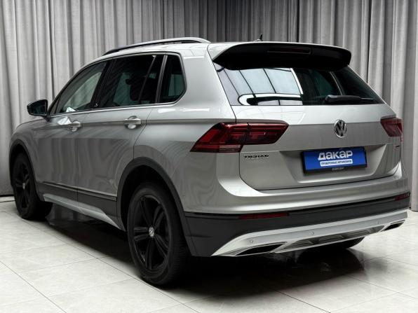 Volkswagen Tiguan II с пробегом 2019 года, цена 2 599 000 рублей, 128038 км, внедорожник, Автокод Объявления