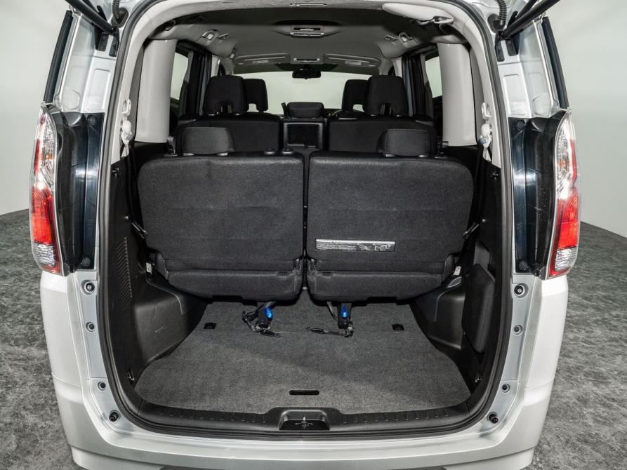 Nissan Serena V (C27) Рестайлинг Иркутск  - изображение 17