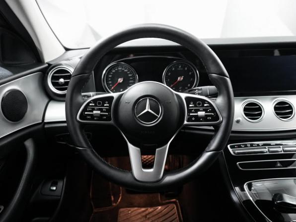Mercedes-Benz E-Класс V (W213 S213 C238) с пробегом 2019 года, цена 2 890 000 рублей, 152008 км, седан, Автокод Объявления