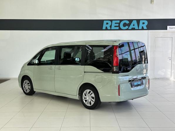Honda Stepwgn V с пробегом 2017 года, цена 1 790 000 рублей, 85031 км, минивэн, Автокод Объявления