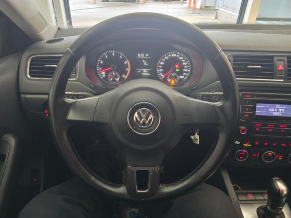 Volkswagen Jetta VI с пробегом 2014 года, цена 788 000 рублей, 170022 км, седан, Автокод Объявления