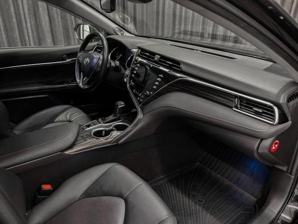 Toyota Camry VIII (XV70) с пробегом 2019 года, цена 3 250 000 рублей, 28700 км, седан, Автокод Объявления