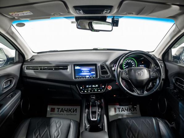 Honda Vezel I Рестайлинг с пробегом 2019 года, цена 1 879 500 рублей, 103342 км, внедорожник, Автокод Объявления