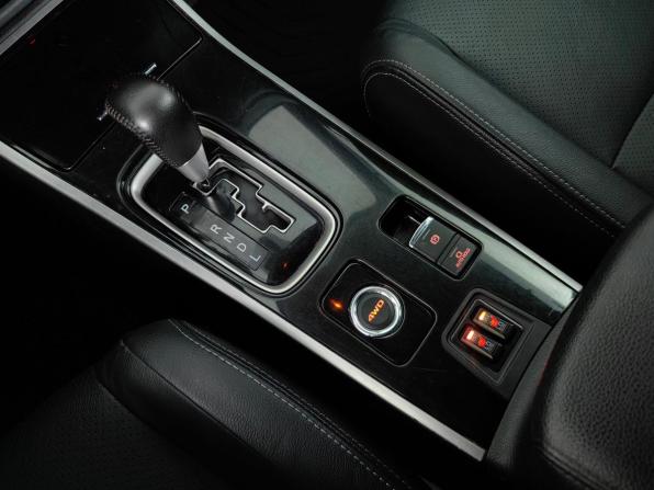 Mitsubishi Outlander III Рестайлинг 2 с пробегом 2018 года, цена 1 848 000 рублей, 151350 км, внедорожник, Автокод Объявления