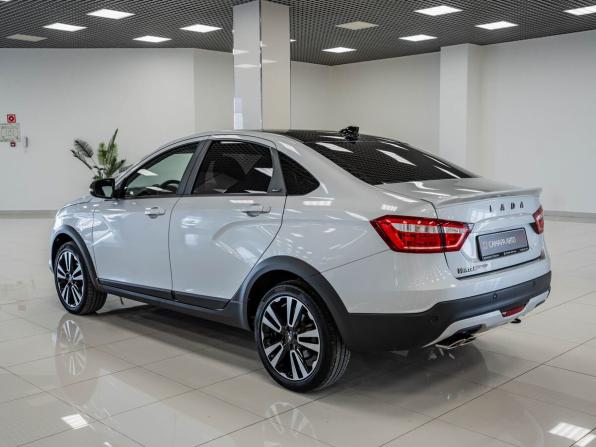 Lada (ВАЗ) Vesta I с пробегом 2020 года, цена 1 288 000 рублей, 64583 км, седан, Автокод Объявления