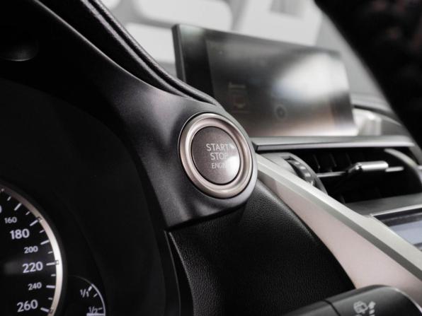 Lexus NX I с пробегом 2015 года, цена 2 700 000 рублей, 120408 км, внедорожник, Автокод Объявления