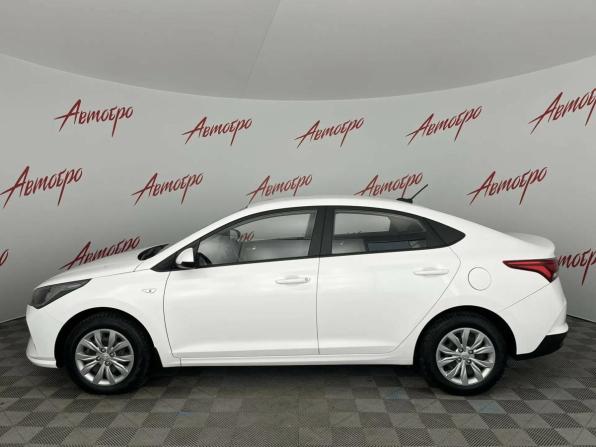 Hyundai Solaris II Рестайлинг с пробегом 2022 года, цена 1 585 000 рублей, 69035 км, седан, Автокод Объявления