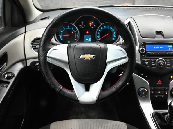 Chevrolet Cruze I Рестайлинг с пробегом 2013 года, цена 750 000 рублей, 203073 км, седан, Автокод Объявления