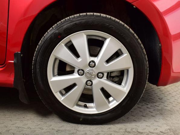 Toyota Ractis I с пробегом 2008 года, цена 629 995 рублей, 176247 км, хэтчбек, Автокод Объявления