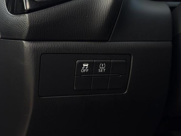 Mazda 3 III (BM) с пробегом 2014 года, цена 1 092 000 рублей, 249986 км, седан, Автокод Объявления