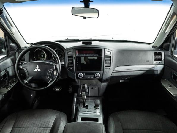 Mitsubishi Pajero IV Рестайлинг 1 с пробегом 2011 года, цена 1 649 585 рублей, 222472 км, внедорожник, Автокод Объявления