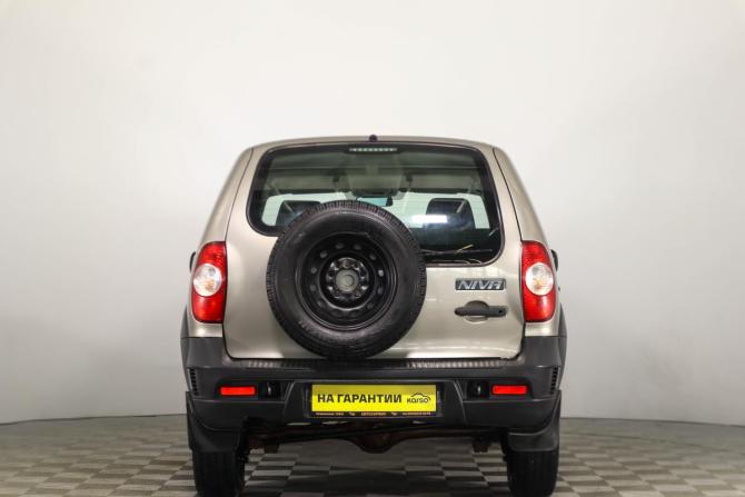 Chevrolet Niva I Рестайлинг с пробегом 2019 года, цена 749 000 рублей, 83000 км, внедорожник, Автокод Объявления