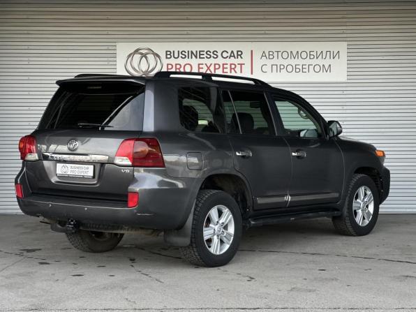 Toyota Land Cruiser 200 Series Рестайлинг 1 с пробегом 2012 года, цена 3 199 000 рублей, 347062 км, внедорожник, Автокод Объявления