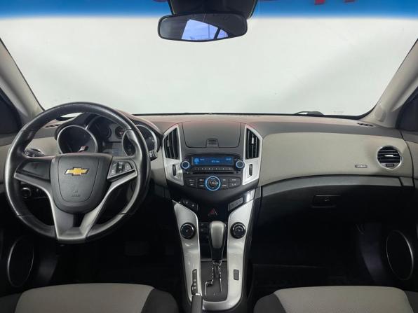 Chevrolet Cruze I Рестайлинг с пробегом 2015 года, цена 855 000 рублей, 73500 км, хэтчбек, Автокод Объявления