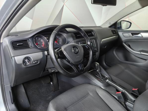 Volkswagen Jetta VI Рестайлинг с пробегом 2015 года, цена 969 000 рублей, 267899 км, седан, Автокод Объявления