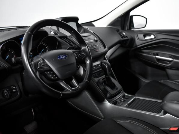 Ford Kuga II Рестайлинг с пробегом 2017 года, цена 1 430 000 рублей, 119340 км, внедорожник, Автокод Объявления