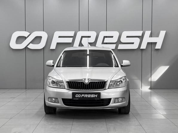 Skoda Octavia II (A5) Рестайлинг с пробегом 2010 года, цена 899 000 рублей, 189437 км, лифтбек, Автокод Объявления