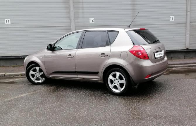 Kia Ceed I с пробегом 2008 года, цена 399 000 рублей, 283614 км, хэтчбек, Автокод Объявления