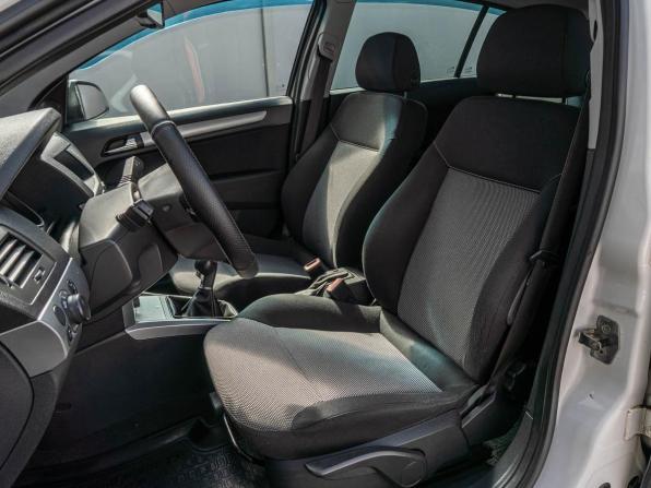 Opel Astra H Рестайлинг с пробегом 2011 года, цена 459 000 рублей, 190243 км, хэтчбек, Автокод Объявления