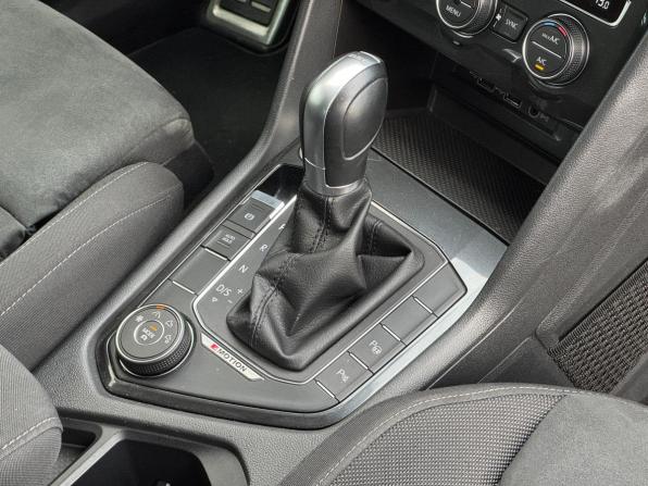 Volkswagen Tiguan II с пробегом 2018 года, цена 2 250 000 рублей, 167462 км, внедорожник, Автокод Объявления
