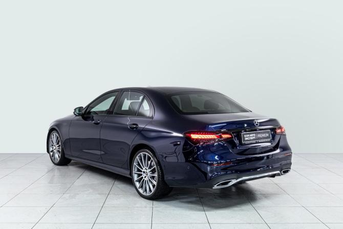 Mercedes-Benz E-Класс V (W213 S213 C238) Рестайлинг с пробегом 2021 года, цена 5 600 000 рублей, 64342 км, седан, Автокод Объявления