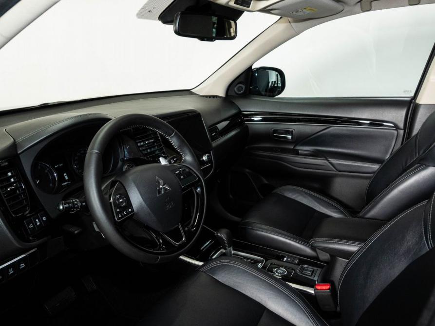 Mitsubishi Outlander III Рестайлинг 3 Казань  - изображение 5