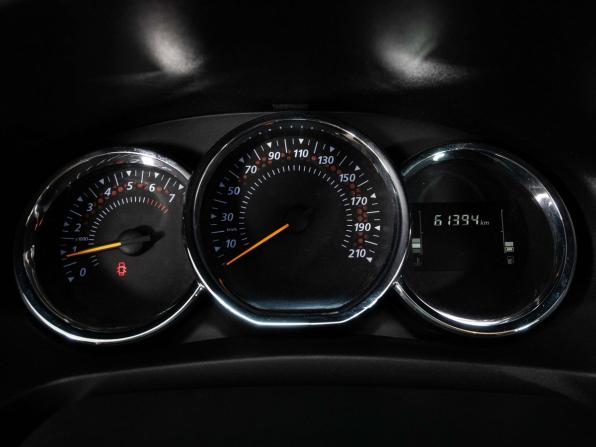 Renault Sandero II Рестайлинг с пробегом 2020 года, цена 1 248 000 рублей, 61000 км, хэтчбек, Автокод Объявления