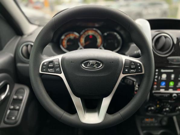 Lada (ВАЗ) Largus I Рестайлинг с пробегом 2025 года, цена 1 850 000 рублей, 3677 км, универсал, Автокод Объявления