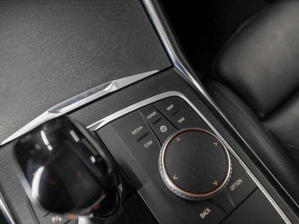 BMW 3 серии VII (G2x) с пробегом 2020 года, цена 2 550 000 рублей, 234036 км, универсал, Автокод Объявления