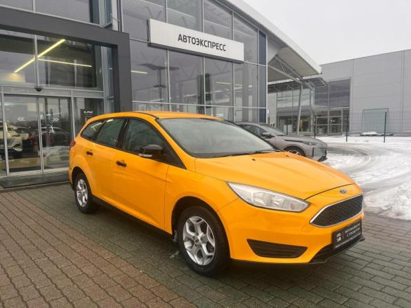 Ford Focus III с пробегом 2015 года, цена 900 000 рублей, 137261 км, универсал, Автокод Объявления